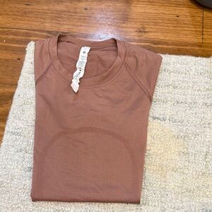 lululemon athletica Short Sleeve Tee in Dusty Rose